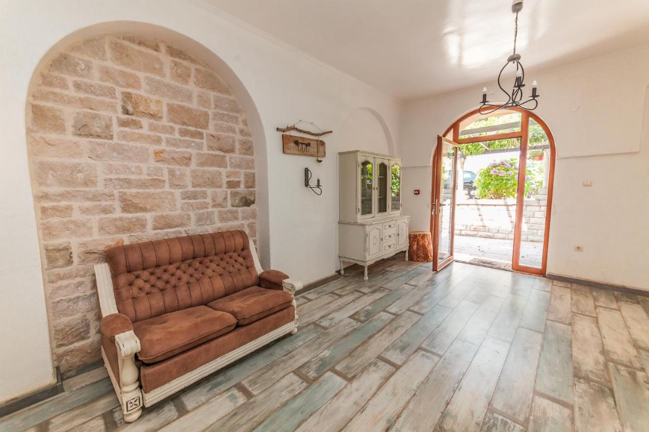 Apartments Belvedere Herceg Novi Exterior foto